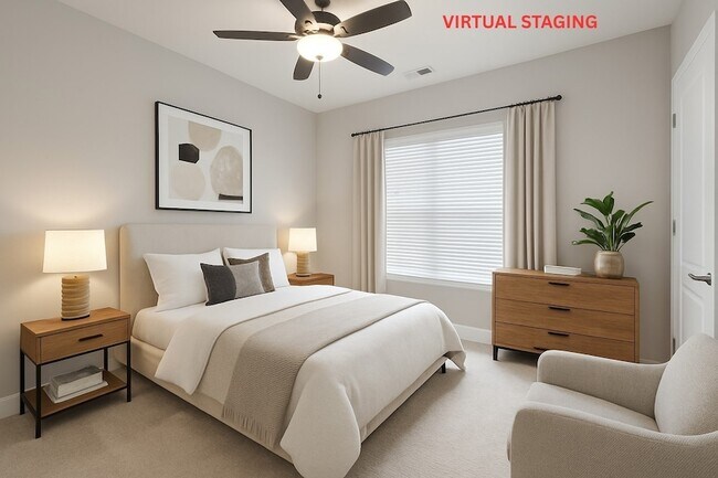 Building Photo - 1719 Biscayne Dr