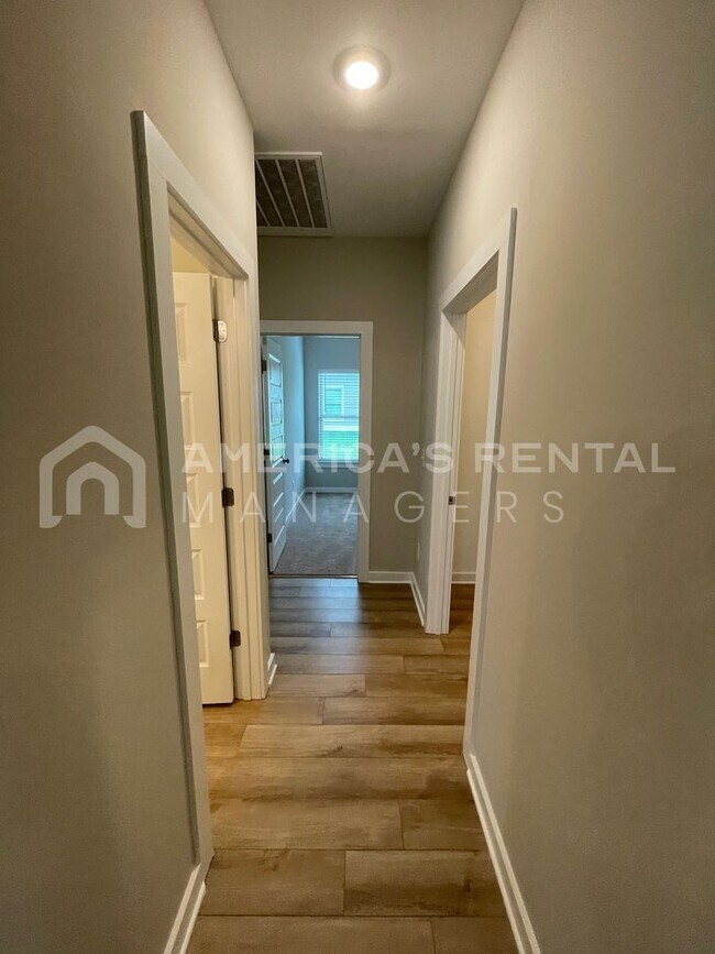 Building Photo - Home for Rent in Tuscaloosa, AL!!! View with 48 Hours Notice!