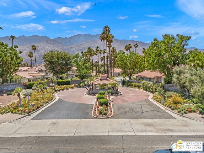 Building Photo - 505 S Farrell Dr