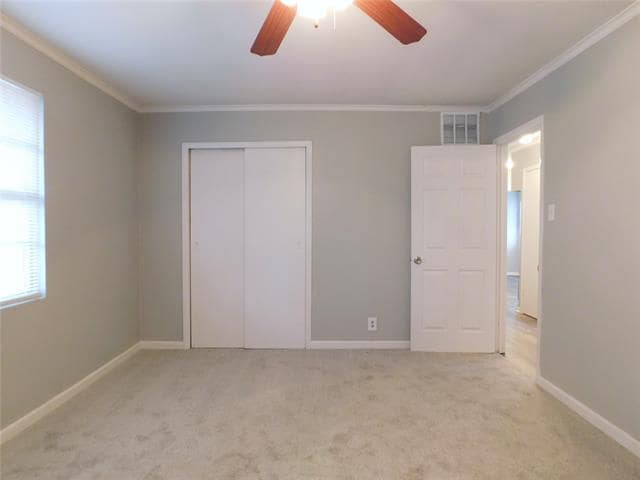 Building Photo - 1106 Frame St