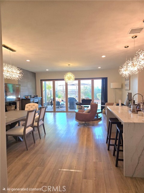 Building Photo - 13759 Francisco Dr