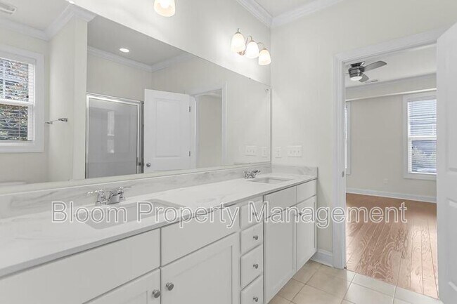 Building Photo - 1577 Krait Ct