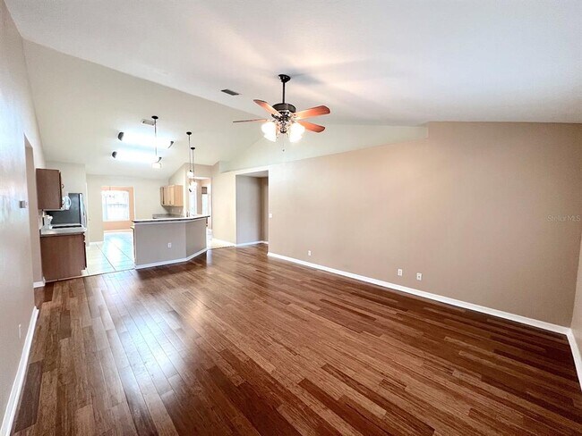 Building Photo - 70 Pheasant Dr