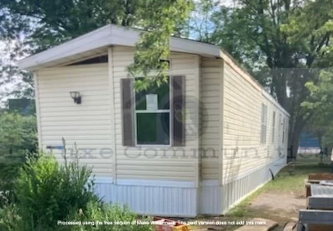 Primary Photo - 2 Bedroom 2 Bath Manufactured Home