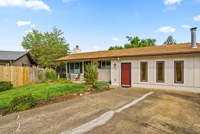 Building Photo - 1490 Carobelle Ct