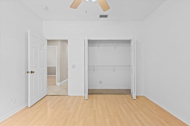 Building Photo - 1441 Cardinal Way