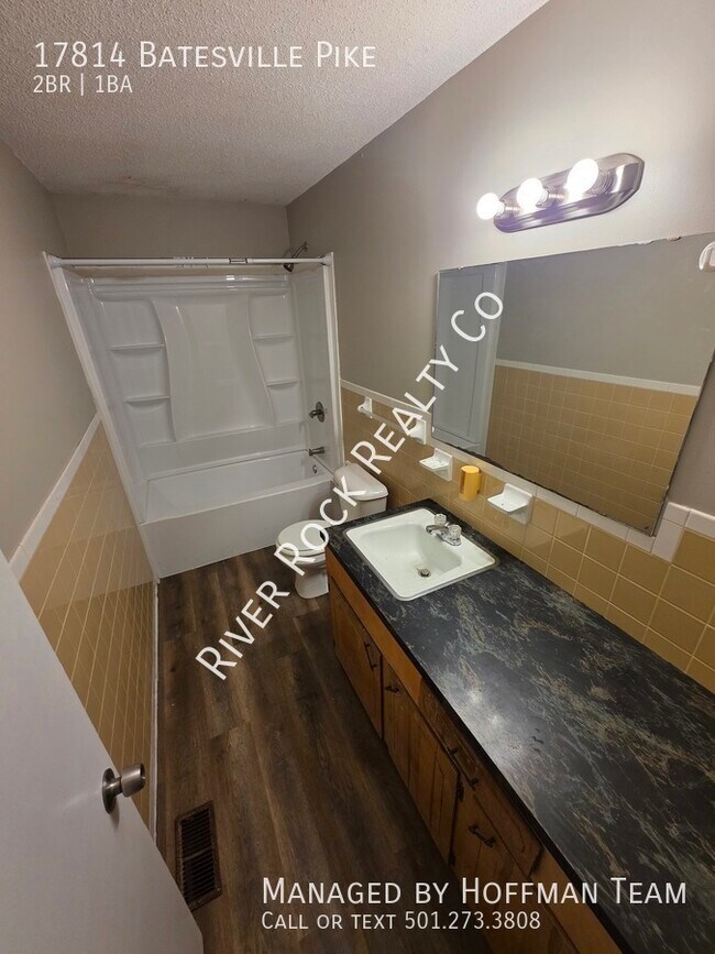 Building Photo - 17814 Batesville Pike