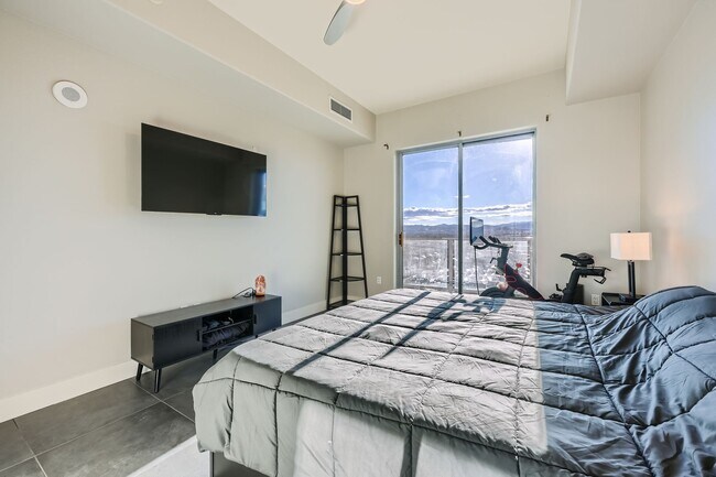 Building Photo - MOVE IN SPECIAL! $500.00 OFF 1ST MONTHS RE...