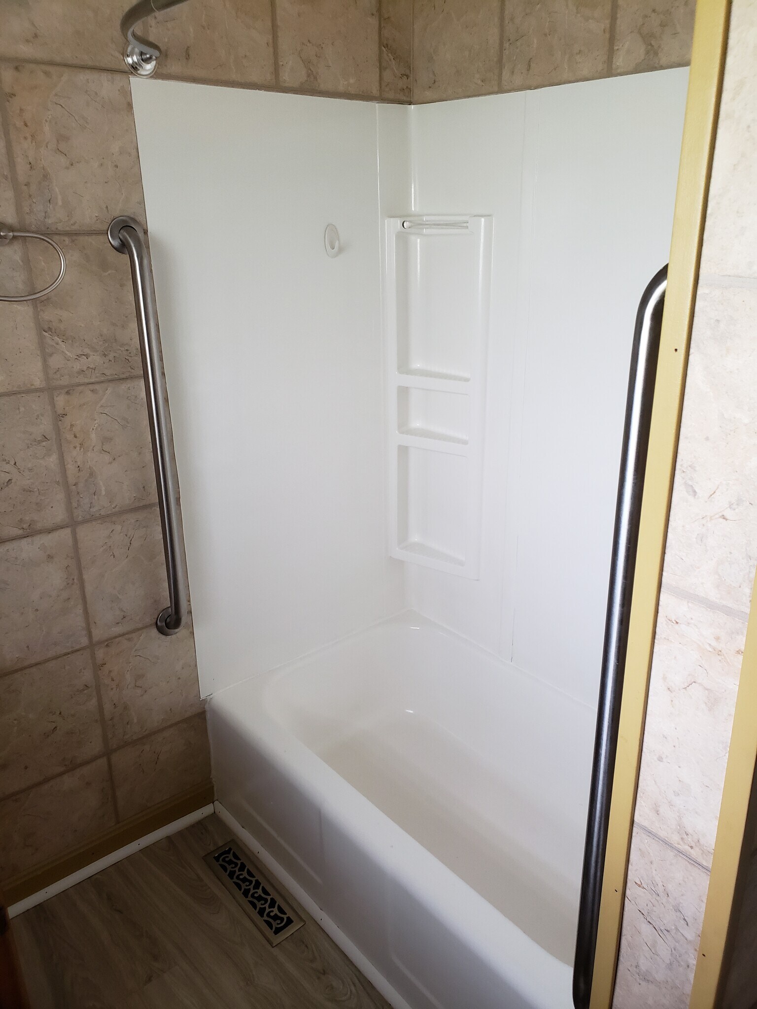 Bathroom - 557 4th St