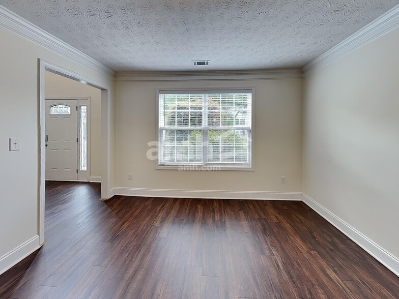 Building Photo - 3472 Skyland Ridge Ct