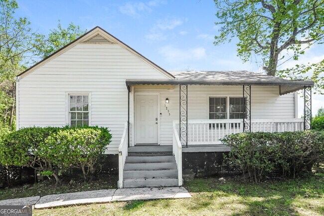 Primary Photo - 1255 Skyhaven Rd SE