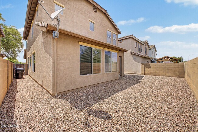 Building Photo - 15155 N 145th Ave