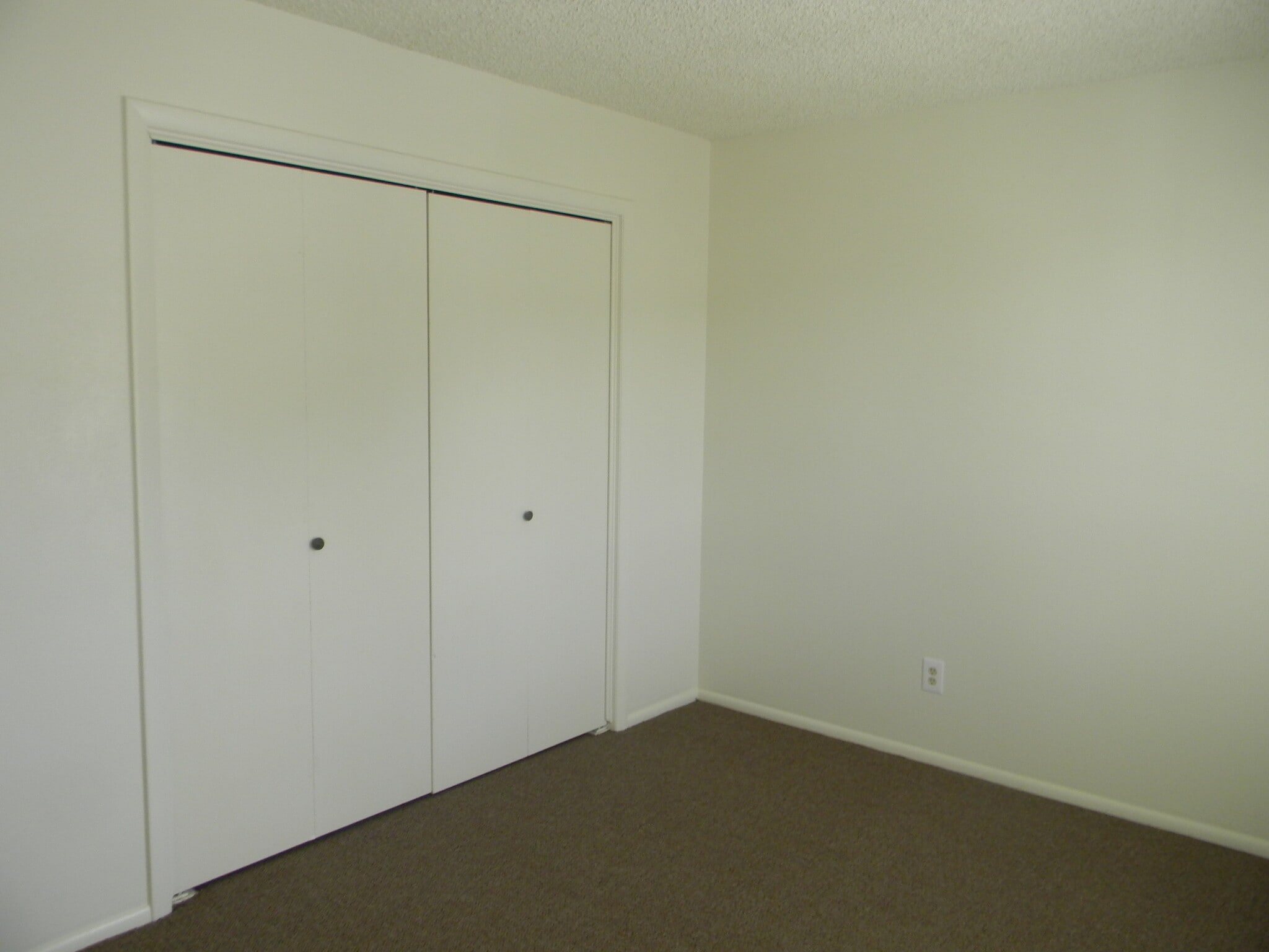Building Photo - 88 W 820 S