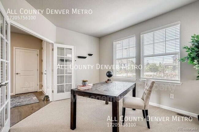 Building Photo - 11908 N Meade Ct