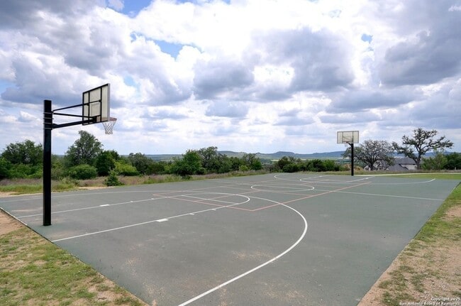 Building Photo - 32231 Escarole Bnd