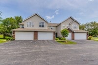 Building Photo - 45 S Oakhurst Dr