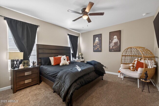 Building Photo - 8269 W Rushmore Way