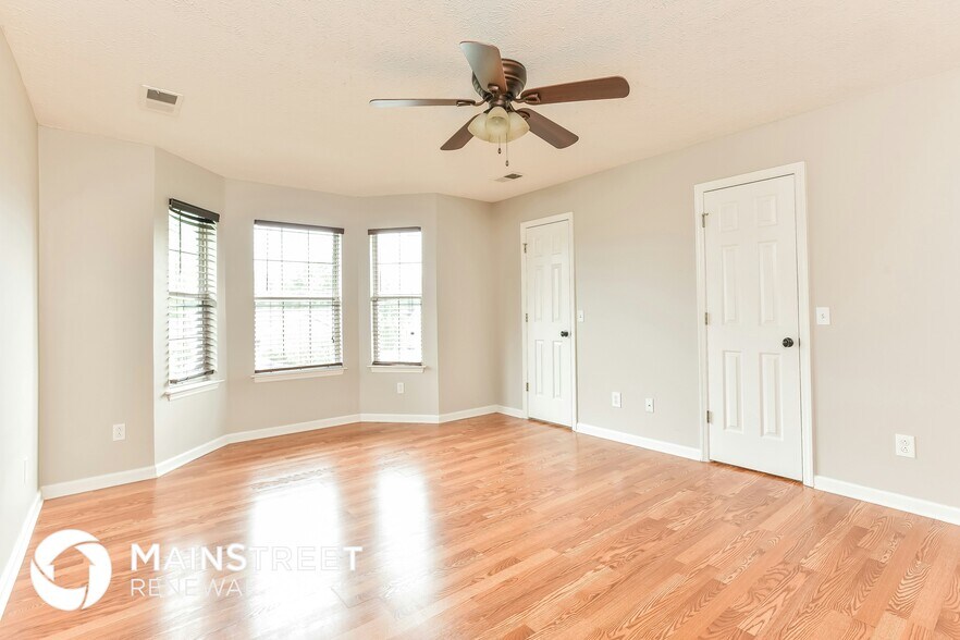 Building Photo - 610 Hogan Dr