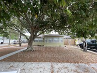 Building Photo - 939 45th St N