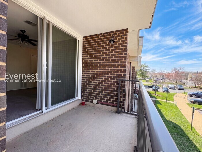 Building Photo - 10202 Prince Pl