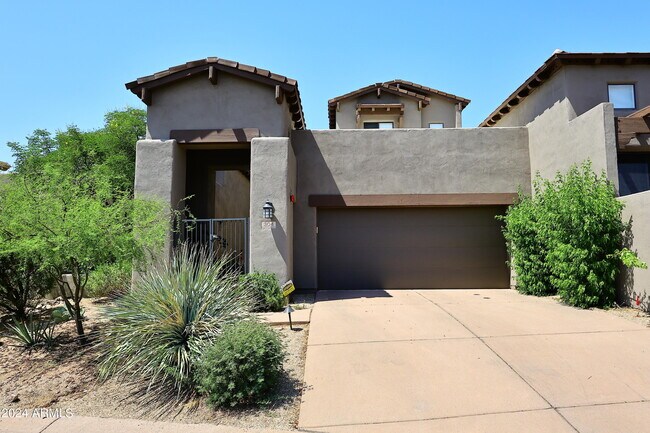 Primary Photo - 9270 E Thompson Peak Pkwy