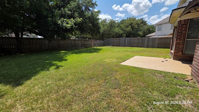 Building Photo - 15335 Garett Green Cir