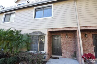 Building Photo - WINTER PARK: Sandlewood Creek Community
