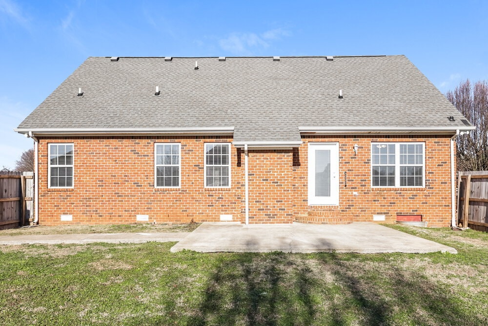 Building Photo - 2411 Amber Glen Dr