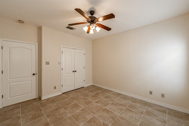 Building Photo - 9804 Cantera Ct