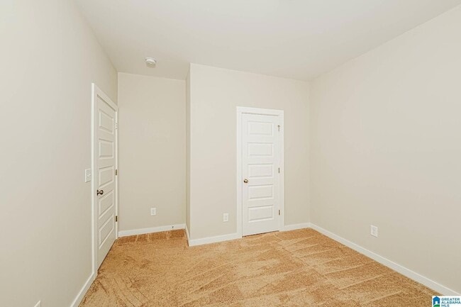 Building Photo - 449 Troubadour Ln