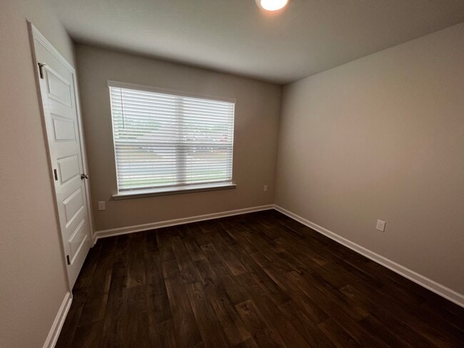 Building Photo - 10681 Northern Dancer Ct