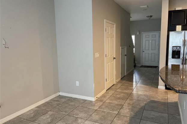 Building Photo - 7049 Summer Holly Pl