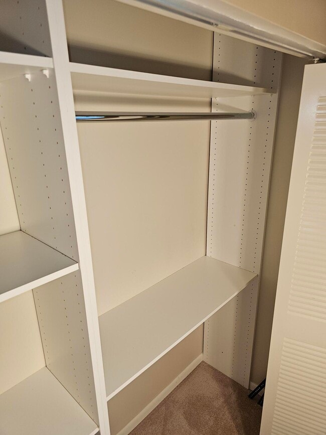Building Photo - 5250 Nesting Way