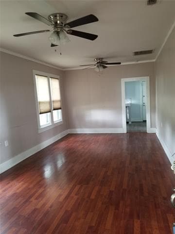 Building Photo - 542 Elm St