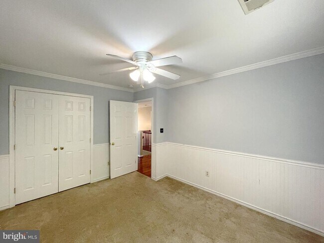 Building Photo - 20871 Freedom Run Dr