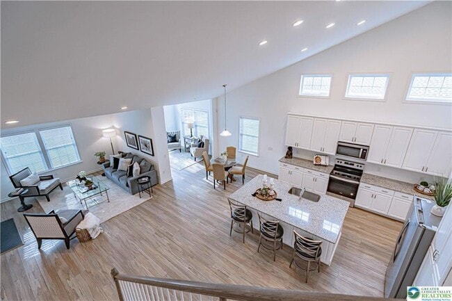 Building Photo - 3855 Victors Way