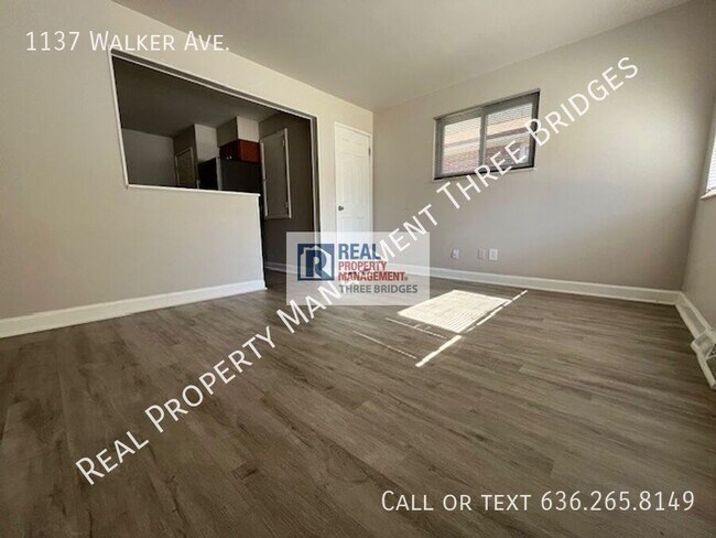 Building Photo - 1137 Walker Ave