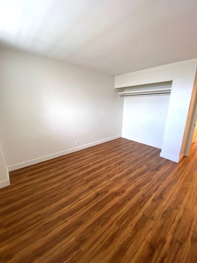 Building Photo - Recently Renovated 1 Bedroom in Honolulu