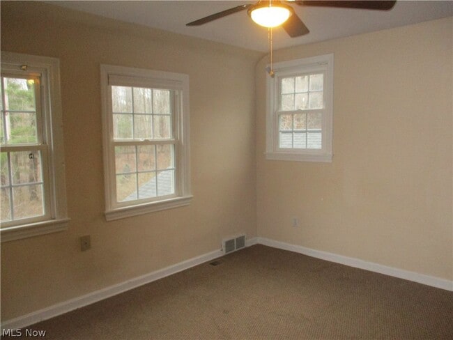 Building Photo - 17084 Sunset Dr