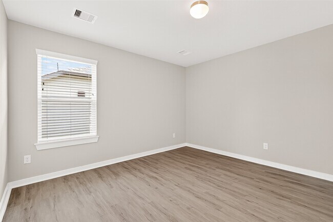 Building Photo - 2142 Reed Cave Ln