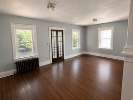 Building Photo - 65 Northrup Pl