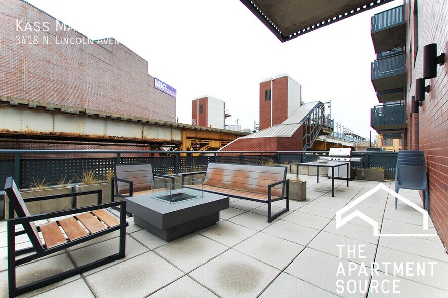 Building Photo - 3420 N Lincoln Ave