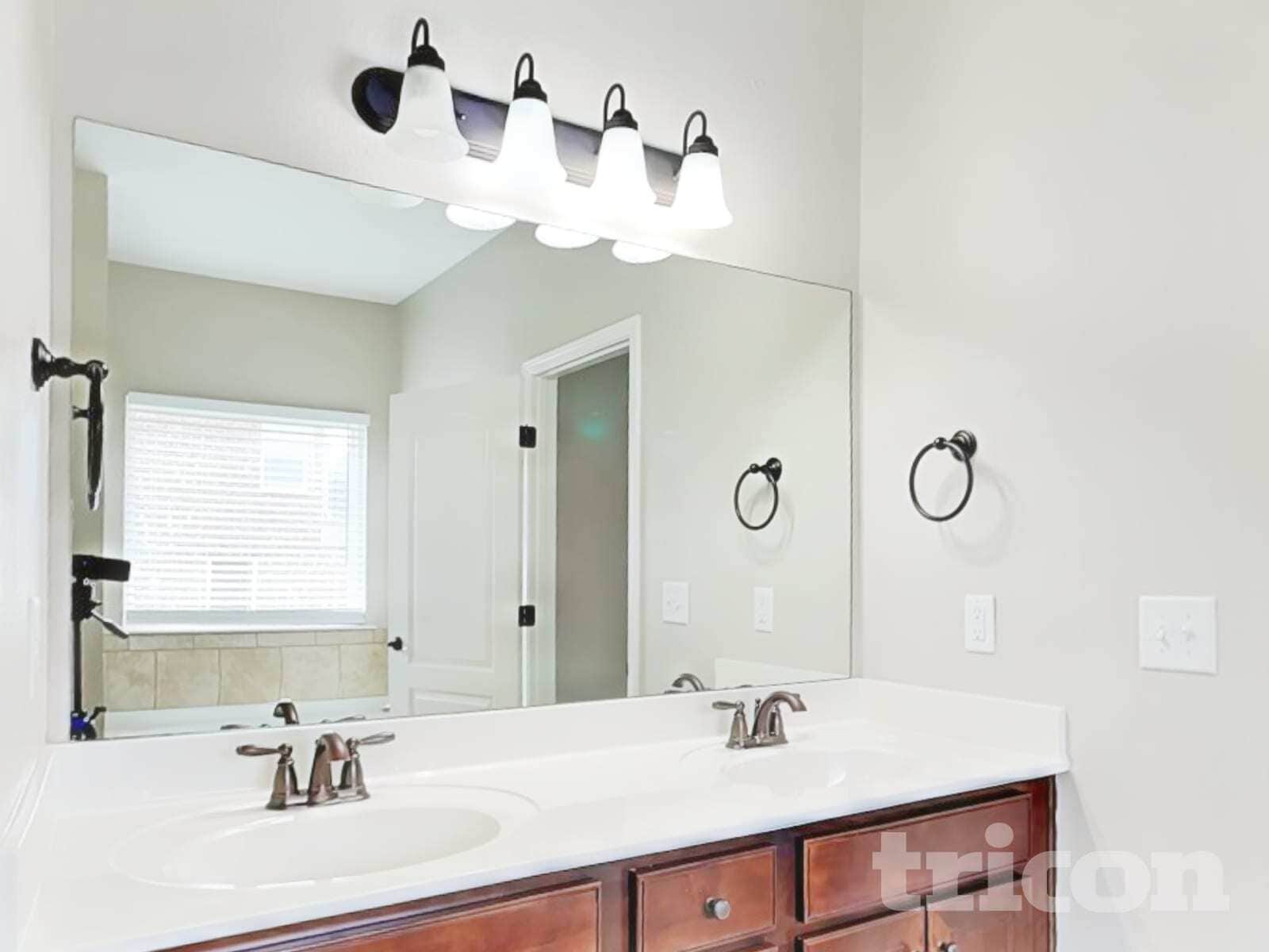 Building Photo - 616 Fredericksburg Dr