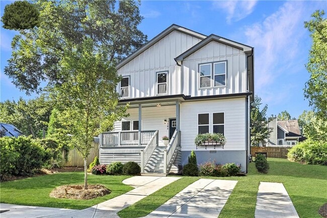 Building Photo - 3183 Zion St