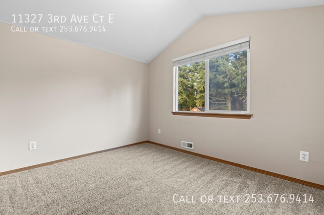 Building Photo - 11327 3rd Ave Ct E