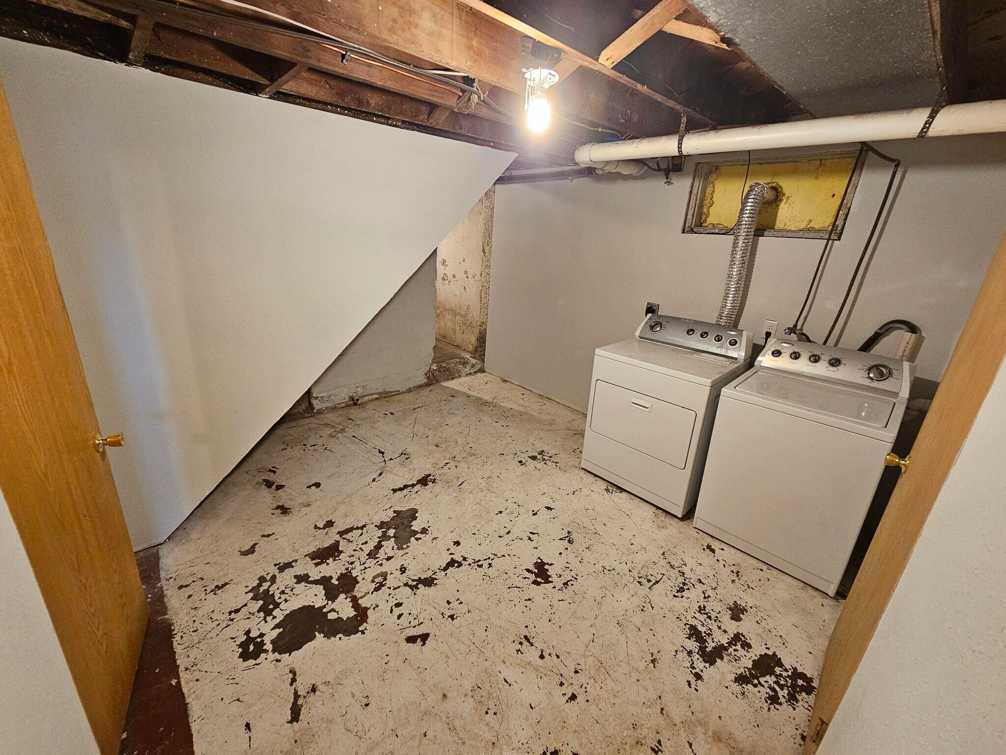 Basement laundry. - 606 Tindolph Ave S