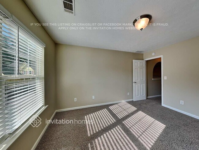Building Photo - 4526 Beau Point Ct SW