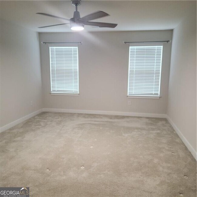 Building Photo - 168 Salt Lk Ln