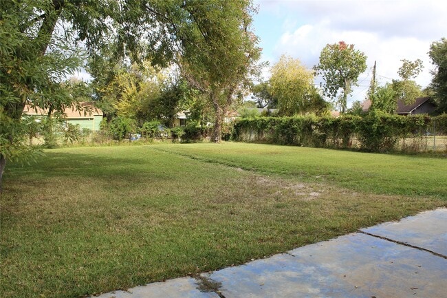 Building Photo - 13307 Force St