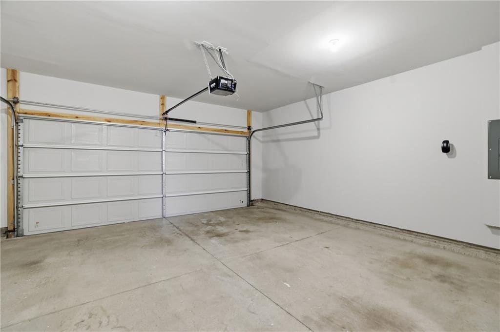 Building Photo - 1543 Maston Rd